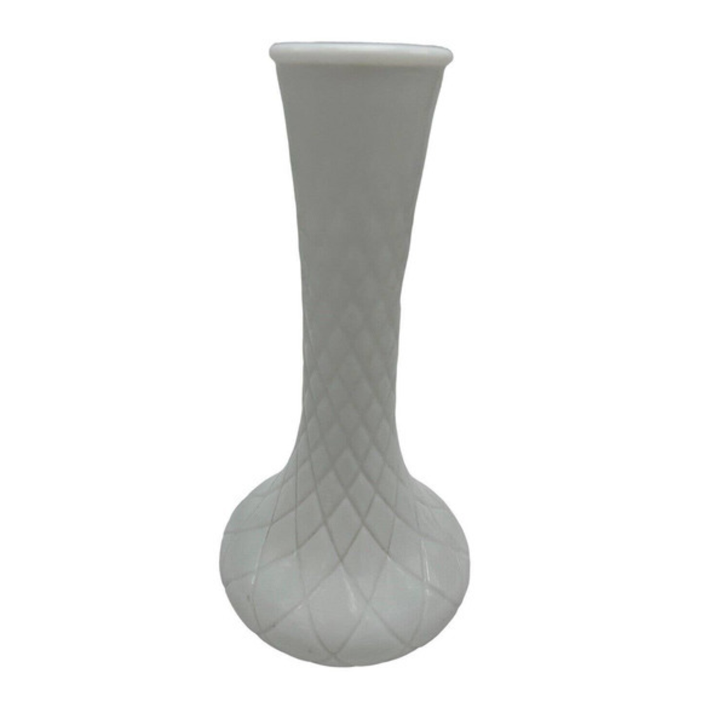 Vintage Hoosier Glass Milk‎ Glass Quilted Diamond Pattern Flower Bud Vase